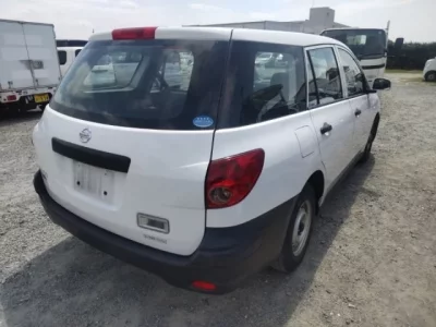 Nissan AD