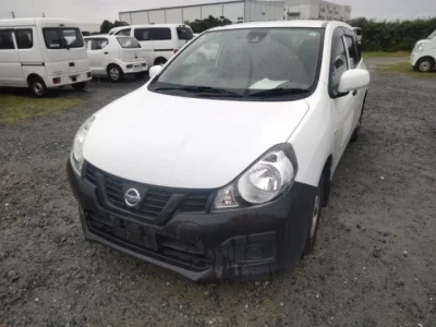 Nissan AD