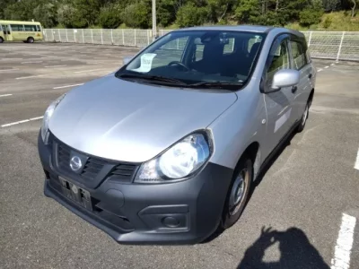 Nissan AD