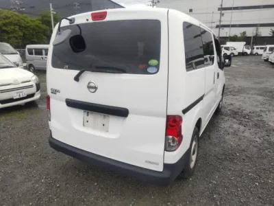 Nissan NV200