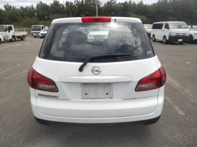 Nissan WINGROAD