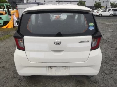 Daihatsu MIRA E S