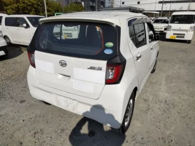 Daihatsu MIRA E S