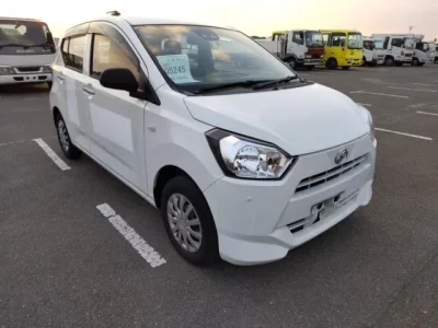 Daihatsu MIRA E S