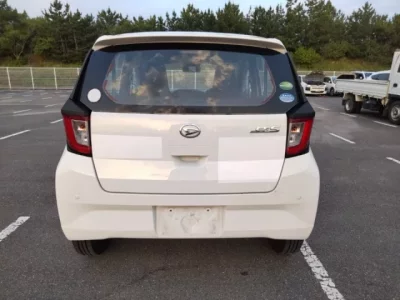 Daihatsu MIRA E S