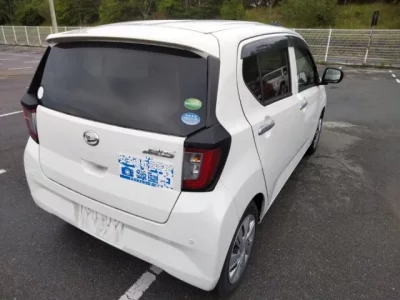 Daihatsu MIRA E S