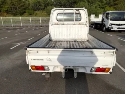 Mitsubishi MINICAB TRUCK