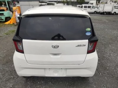 Daihatsu MIRA E S
