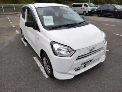 Daihatsu MIRA E S