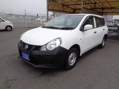 Nissan AD