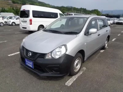 Nissan AD