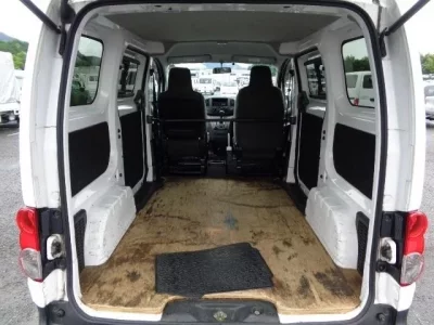 Nissan NV200