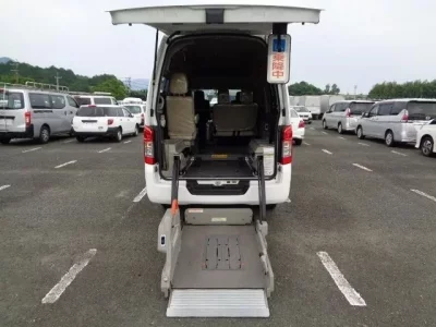 Nissan CARAVAN VAN