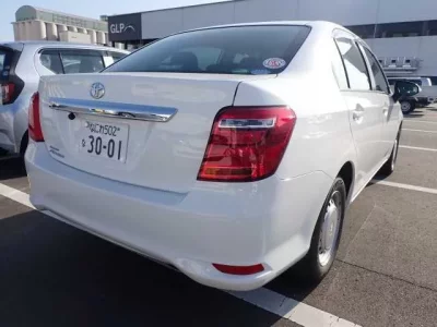 Toyota COROLLA AXIO