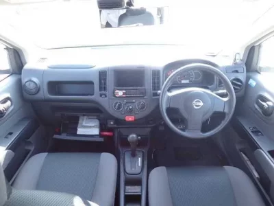 Nissan AD