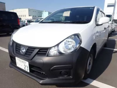 Nissan AD