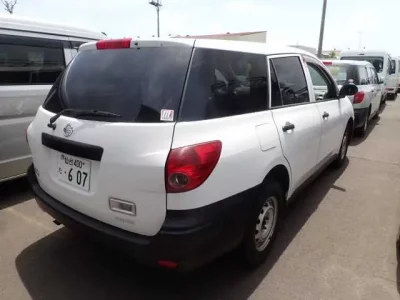 Nissan AD