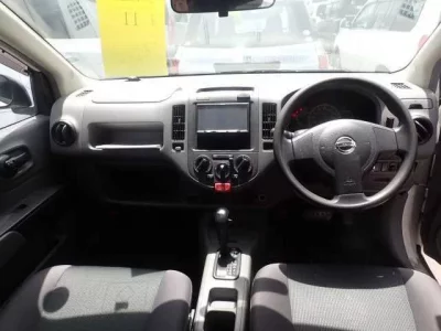 Nissan AD