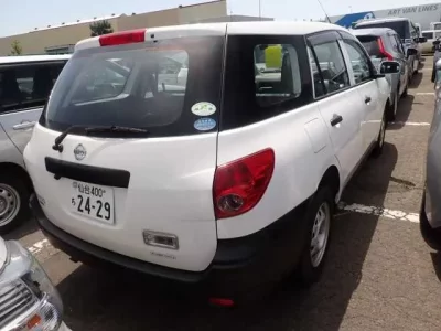Nissan AD