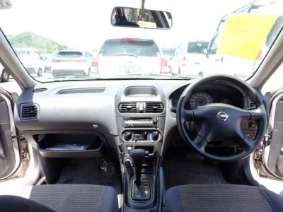 Nissan AD