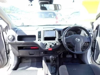 Nissan AD