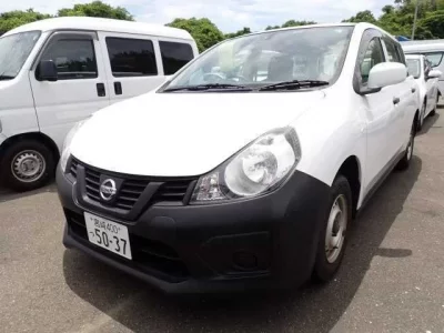 Nissan AD