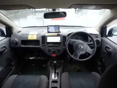 Nissan AD