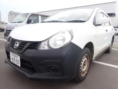 Nissan AD