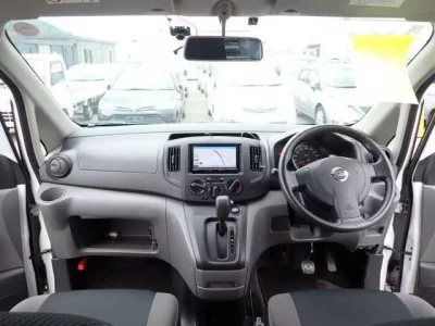 Nissan NV200