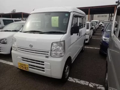 Nissan CLIPPER VAN