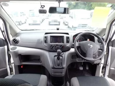 Nissan NV200
