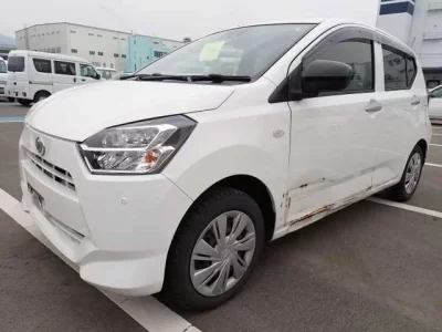 Daihatsu MIRA E S