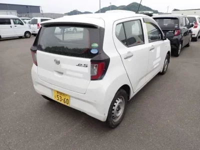 Daihatsu MIRA E S