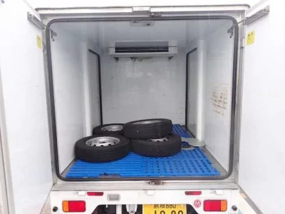 Mitsubishi MINICAB TRUCK