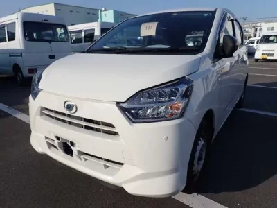 Daihatsu MIRA E S