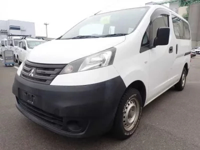 Mitsubishi DELICA