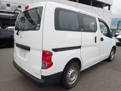 Mitsubishi DELICA