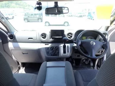Nissan CARAVAN VAN