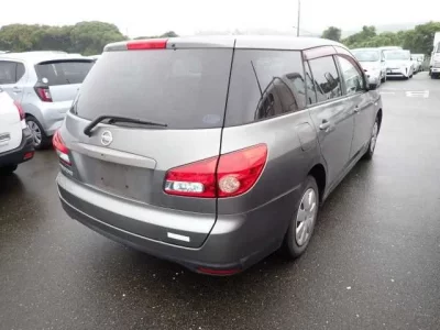 Nissan WINGROAD