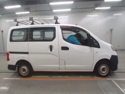 Nissan NV200