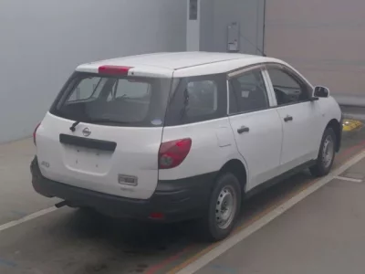 Nissan AD