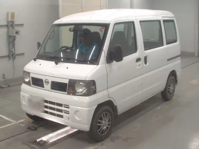 Nissan CLIPPER VAN