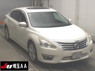 Nissan TEANA