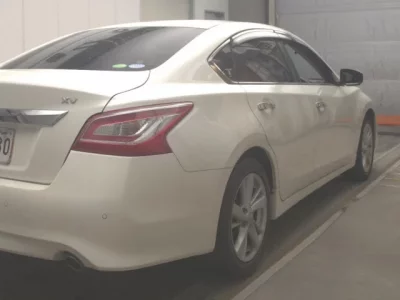 Nissan TEANA