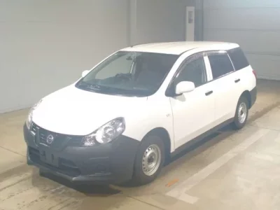 Nissan AD