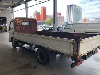 Hino DUTRO