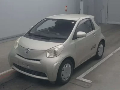 Toyota IQ