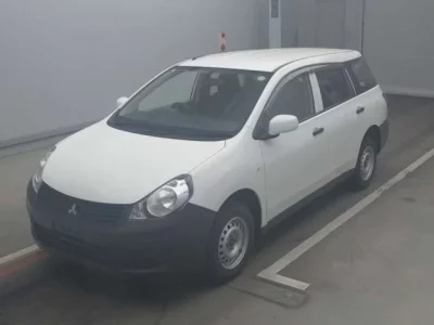 Mitsubishi LANCER VAN