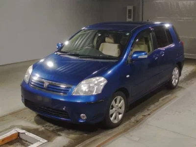 Toyota RAUM
