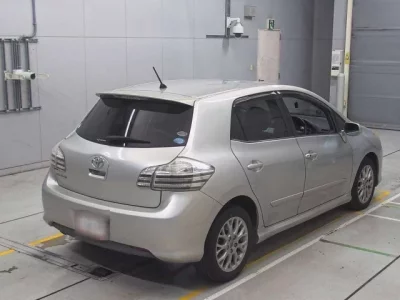 Toyota BLADE